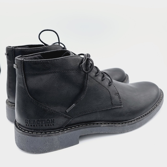 Kenneth Cole Reaction Black Trail Chukka Ankle Boots NWT size 10 - Picture 7 of 11